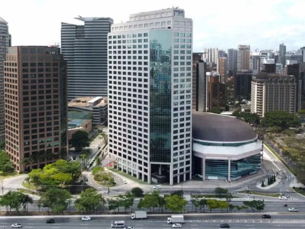 Direito de resposta sobre reportagem 'BTG compra participa��o da Leste no WTC e vai assumir controle do complexo'