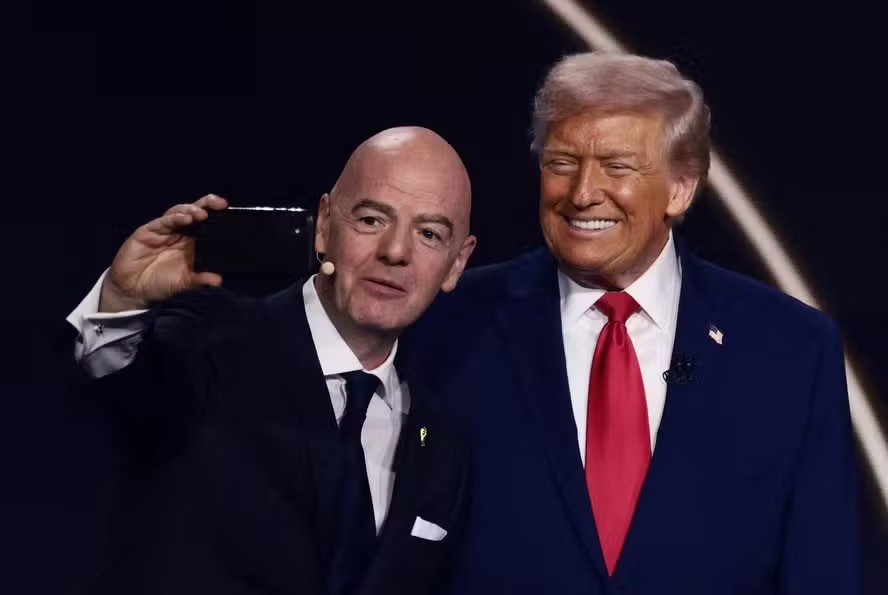 Interfer�ncia de Trump na Fifa para liberar jogador dos EUA abre crise institucional na Copa