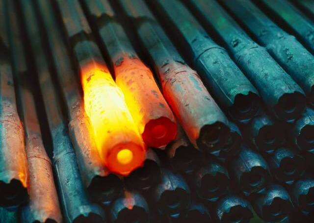 Mineradoras, petroleiras, fabricantes de celulose? Veja quais a��es podem subir mais no 'boom das commodities'