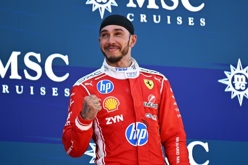 Lewis Hamilton � o piloto mais velho a vencer na F1 em 56 anos
