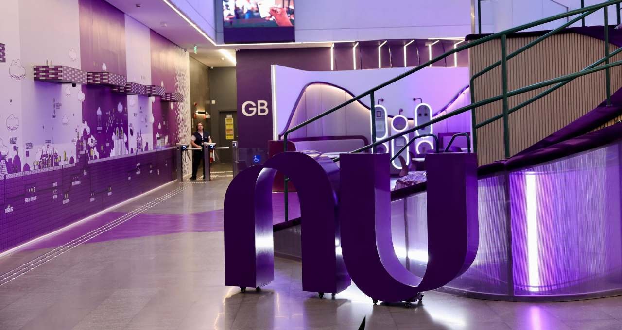 Para manter nome, Nubank (ROXO34) compra banco carioca com 3 d�cadas de estrada